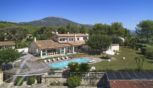 Le Rouret - Family property in a lush green setting