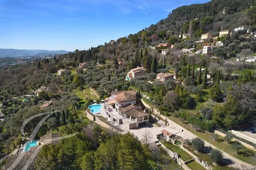 Magnificent provencal villa, a masterpiece of renovation, with breathtaking panoramic sea views
