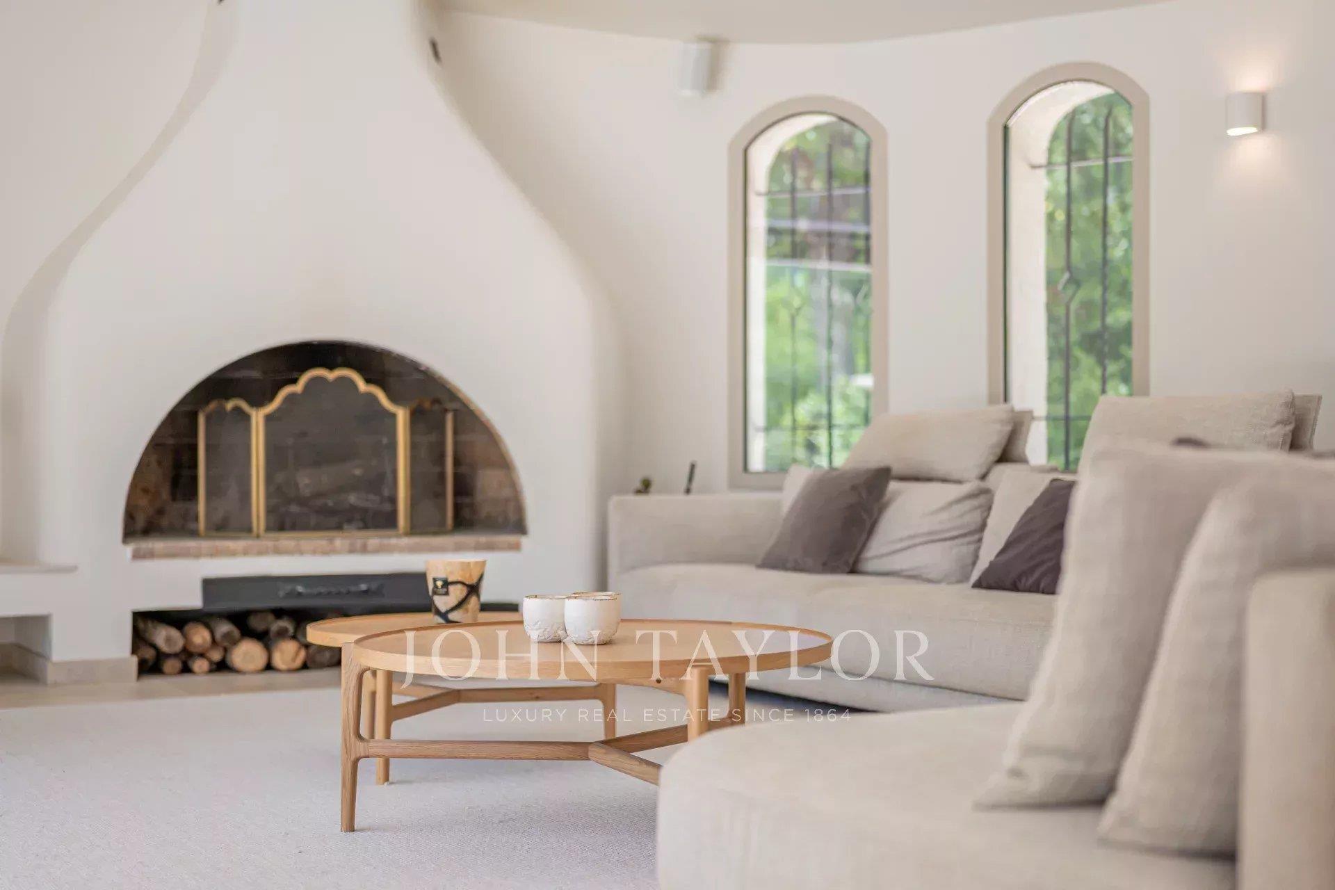 Provençal Elegance Meets Contemporary Luxury in Roquefort Les Pins