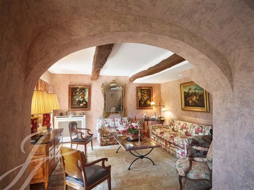 Cannes backcountry - An exceptional 6-hectares property for sale