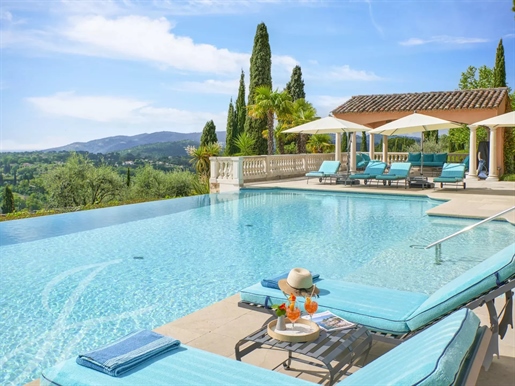 Grasse - Majestic property with sumptuous park and sea view