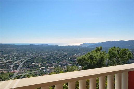Grasse - Élégante Villa avec vue panoramique jusqu'a la mer