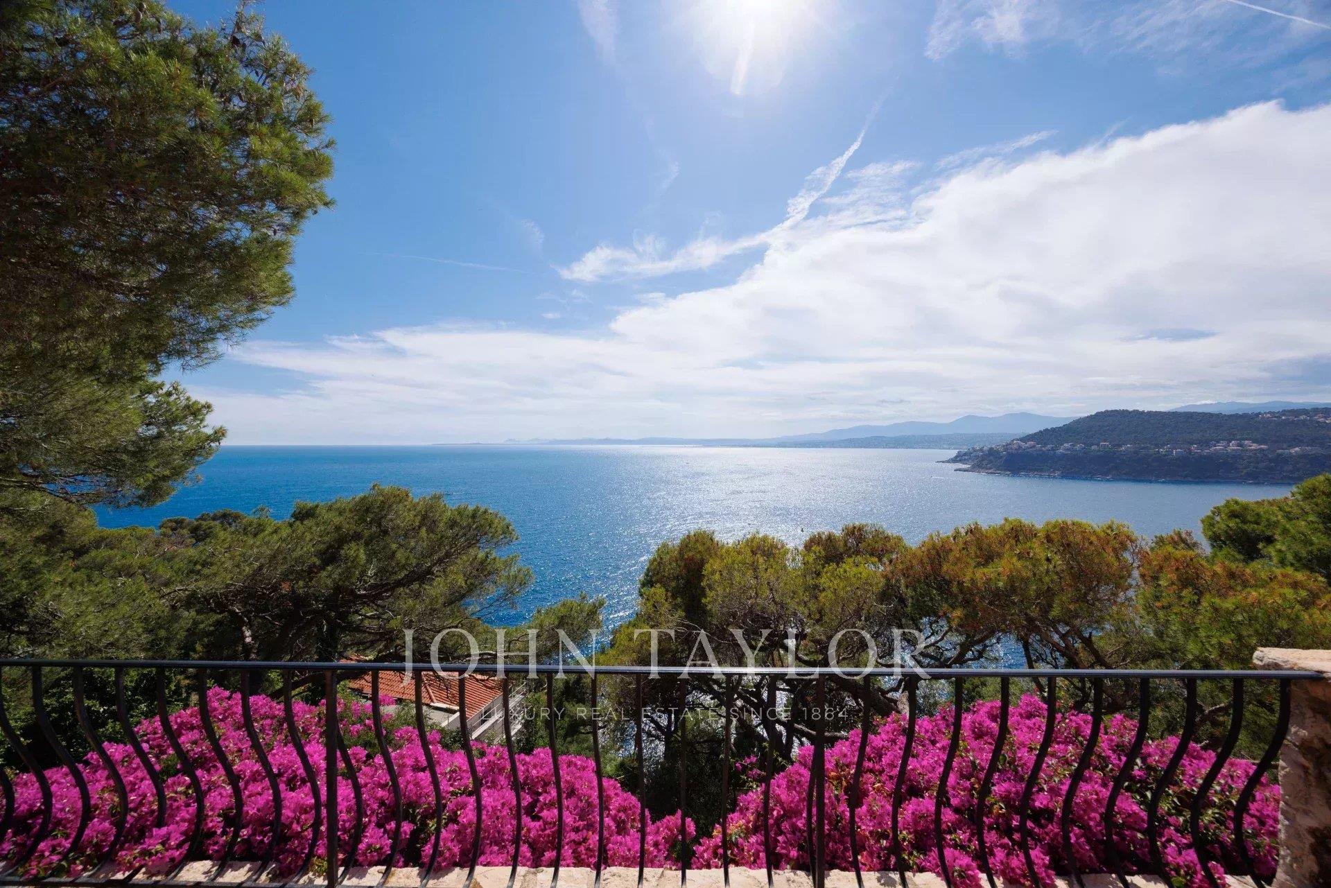 Lado Oeste De Cap-Ferrat