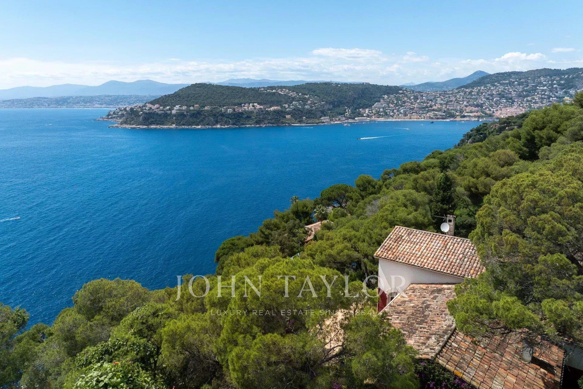 Lado Oeste De Cap-Ferrat