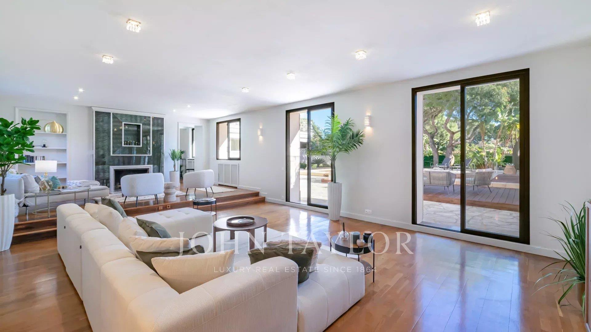 Precioso complejo inmobiliario en el Cap