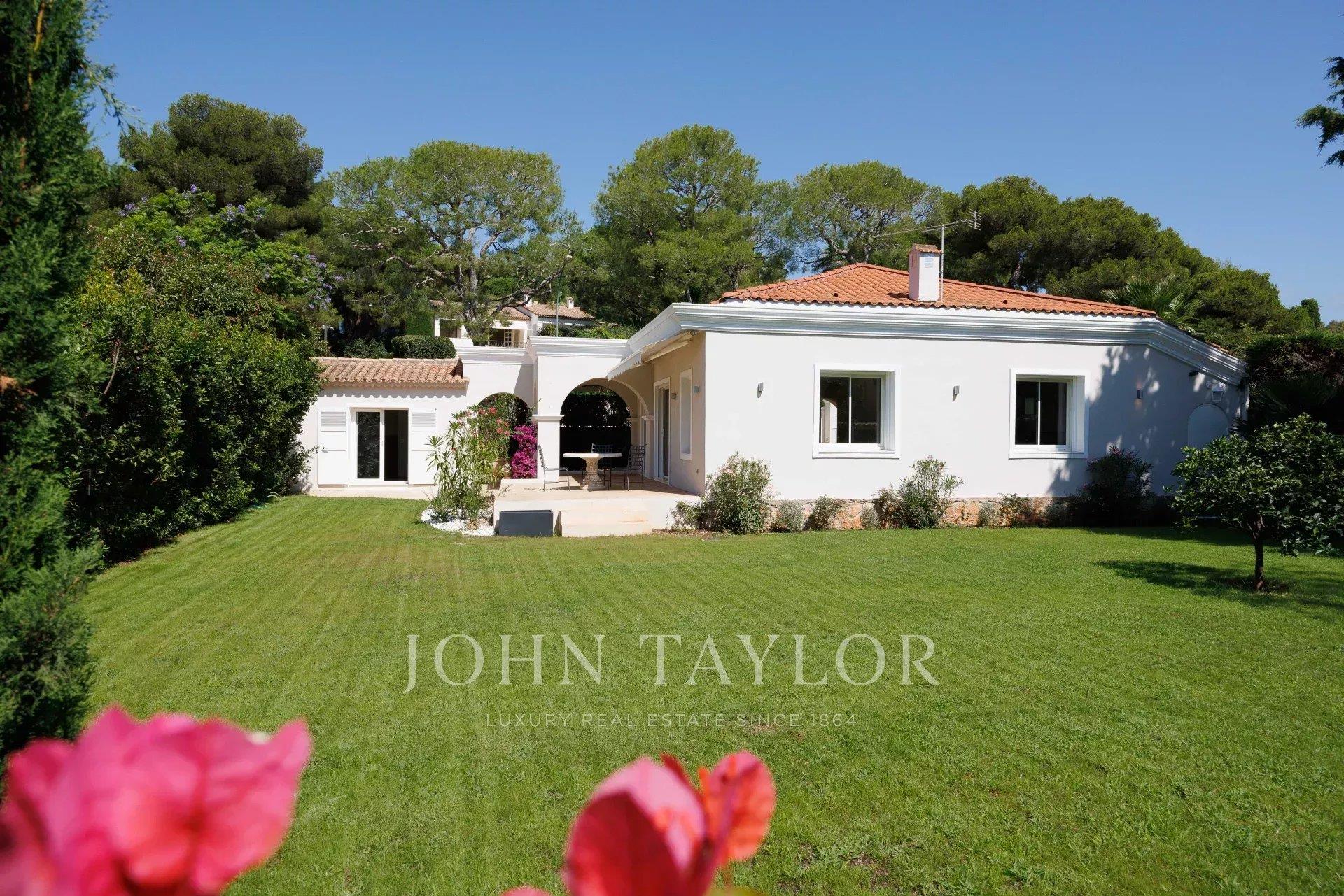 Precioso complejo inmobiliario en el Cap