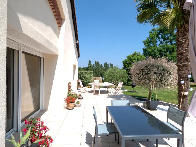 Propriété de caractère avec piscine et grands espaces La Roche-sur-Yon