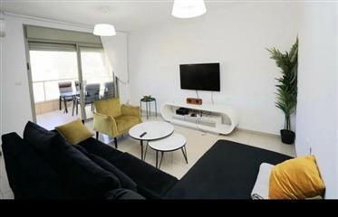 Geweldig appartement, in een nieuw boetiekgebouw, 125M², in Netanya