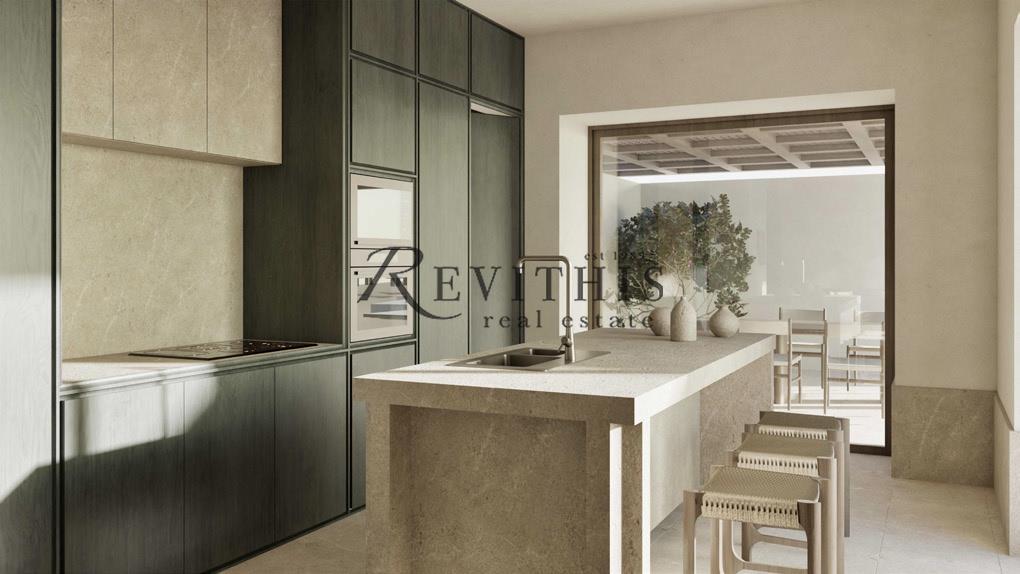 - Elegant 200 sqm Villa with Pool and Sea View in Paros