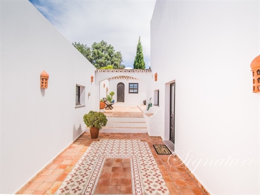 Opportunity: an unique 6 bedrooms quinta with sea views in Santa Barbara de Nexe