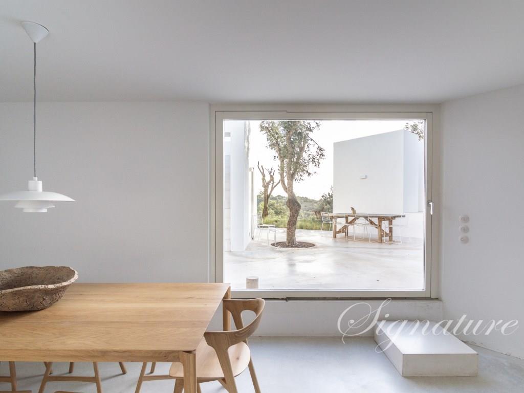 Investment opportunity : A magical minimalist property in Santa Barbara de Nexe with 7 bedrooms and