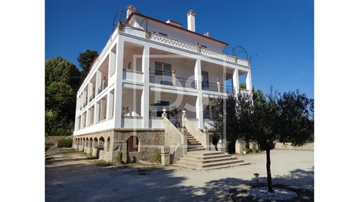 Landelijk Hotel in Abrunhosa a Velha, Mangualde