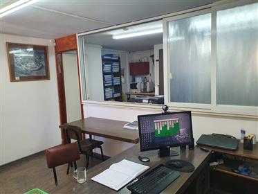 Παζάρι, γραφεία προς ενοικίαση, 35Τμ και 45Τμ, στο Ramat Gan