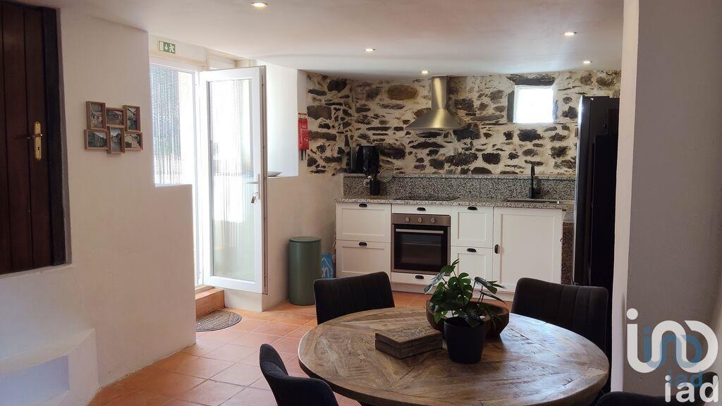 Home / Villa with 2 Rooms in Pedrógão Grande with 94,55 m²