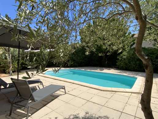 4 bedroom villa with swimming pool 5 minutes from Uzès.