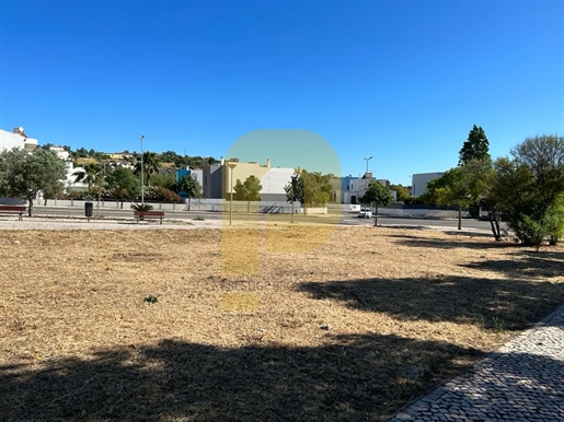 Land for Urban Construction of 28 Fires in Loulé in the Algarve - Premium Location
