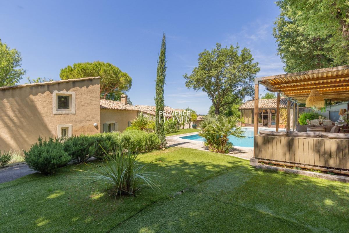 Compra: Vivenda (84440)