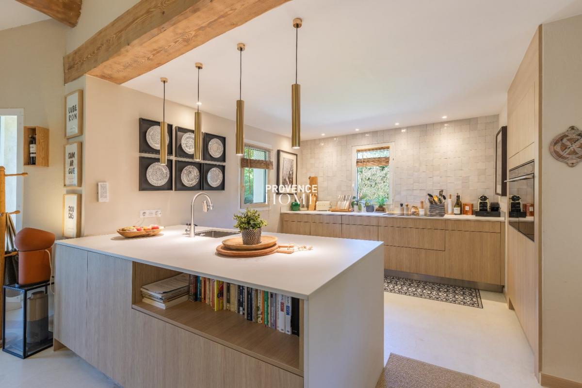 Compra: Vivenda (84440)