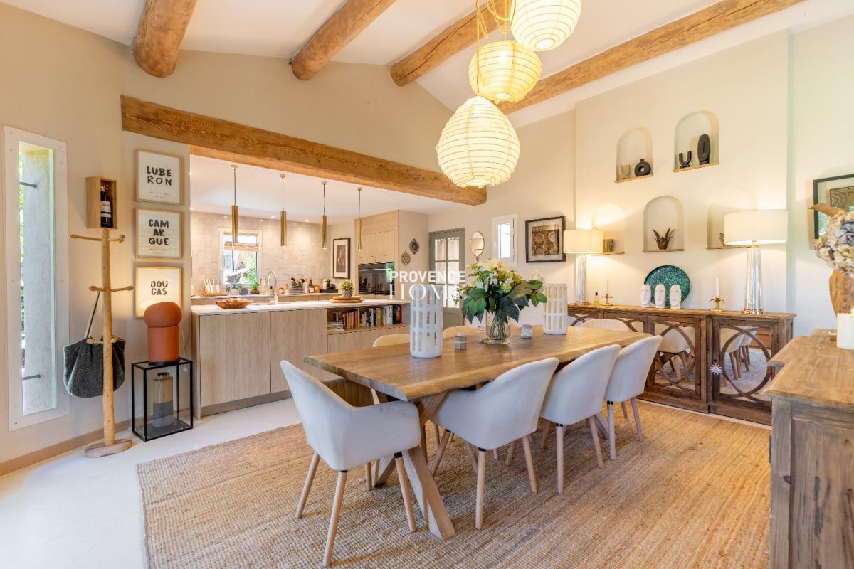 Compra: Vivenda (84440)