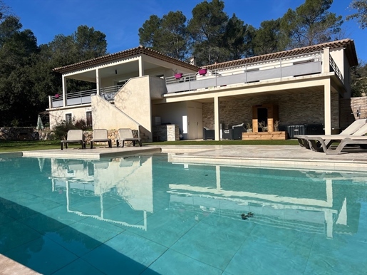 Lorgues: Hübsche Villa T4 mit unabhängigem T3, Swimmingpool und