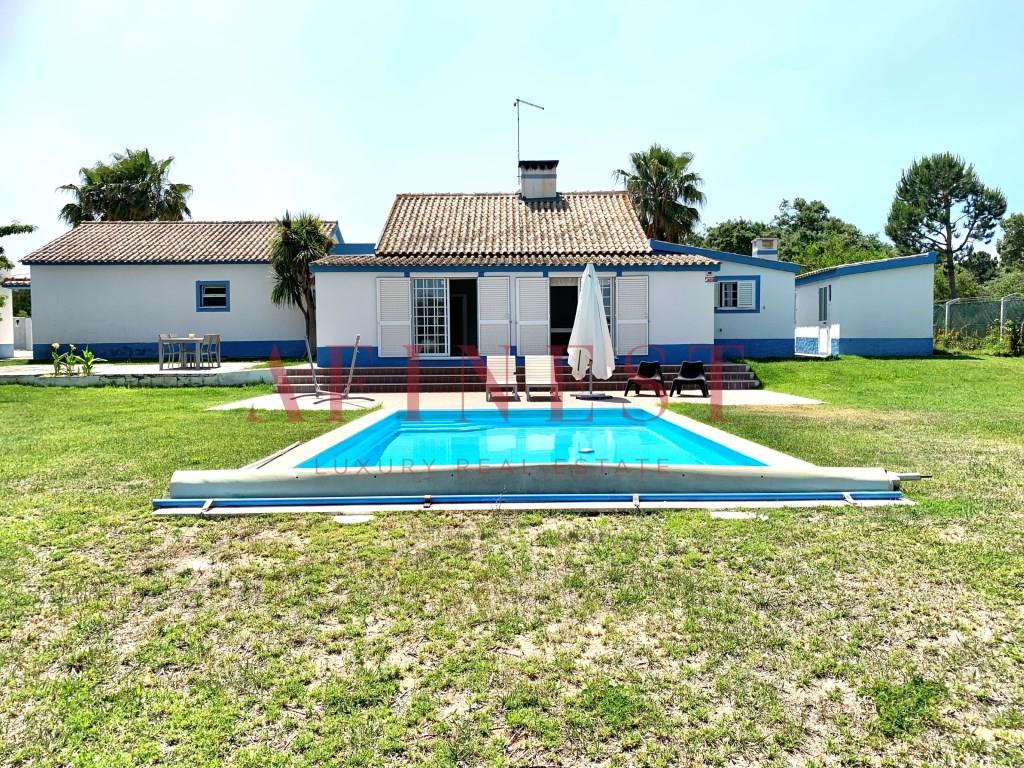 Bauernhof Mit 4 Schlafzimmern Und Pool Und 2,95 Ha In Azeitão