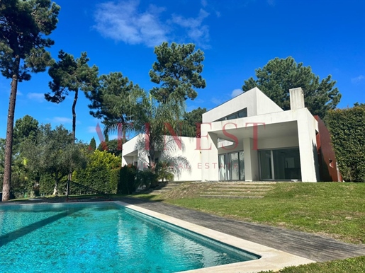 House T6 In The Estate Of Aroeira