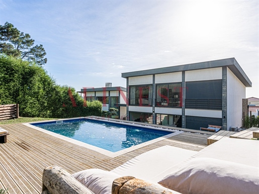 4 + 1 Bedroom Triplex Villa With Garden And Pool Malveira Serra
