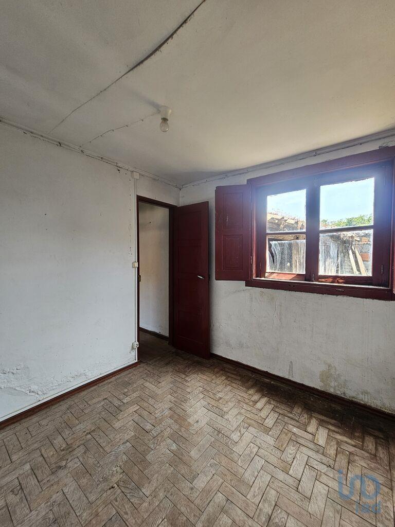 Home / Villa with 2 Rooms in Amor with 100,00 m²