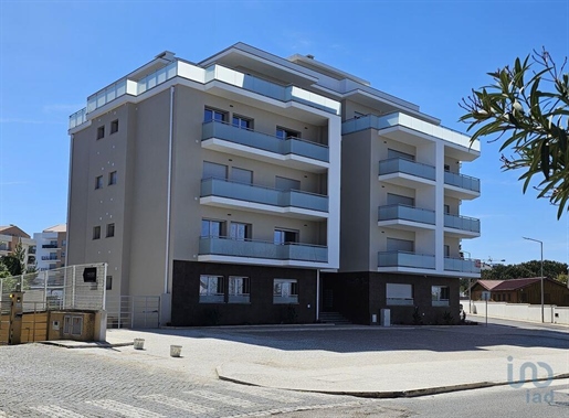 Apartment with 4 Rooms in Leiria with 165,00 m²
