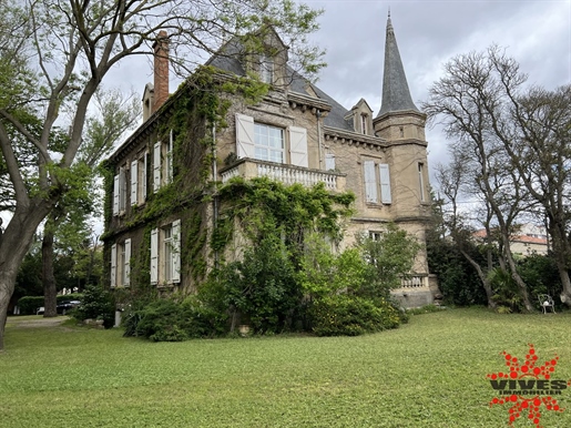 Narbonne, Chateau du 19ème