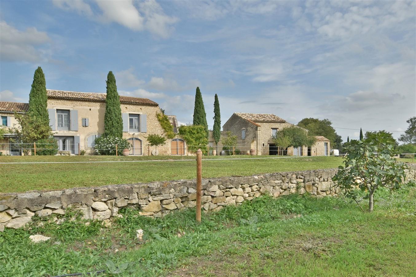 Stone Farmhouse, Land, Pool, Horse Stables