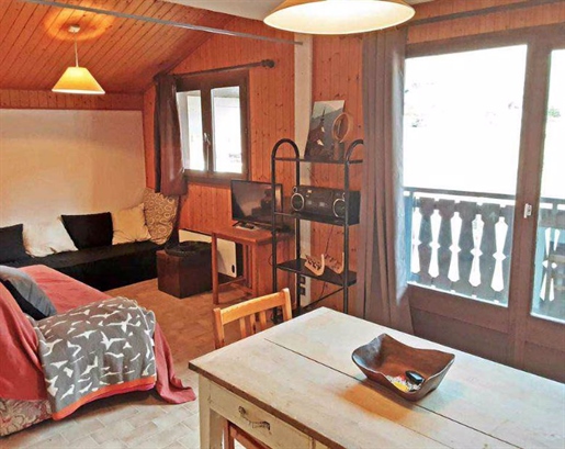 Two Bed Apartment with Garage in Chatel Linga