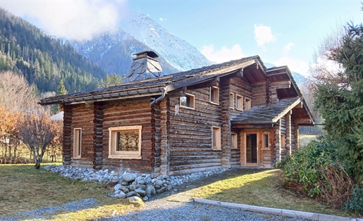 Delightful and Unique Chalet in Les Houches