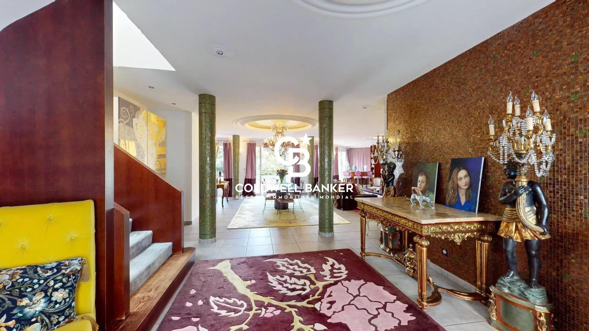 Toulouse, Maison d'Architecte, 320m2/ 2000m2