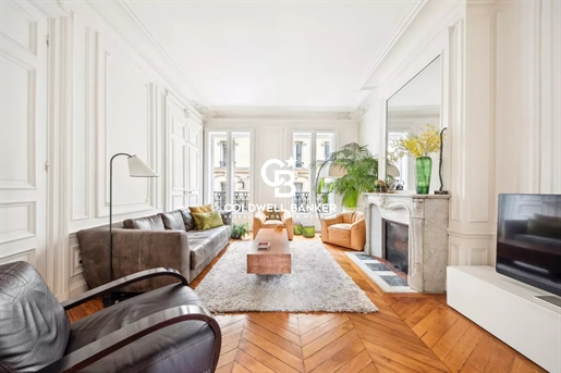 Paris Viii - Prestigious apartment near the champs elysee