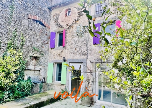 Carcassonne Prox, Maison de village 145m²- 4 ch - 1 bureau - jardin