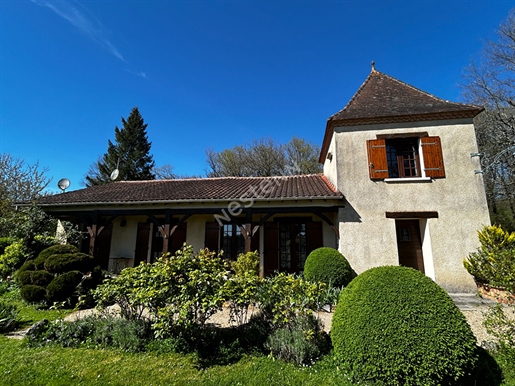 Périgourdine House Surrounded by Nature with 5 Bedrooms in Lisle (Dordogne - 24)