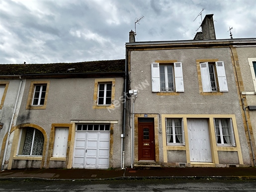 Dorfhaus in Lanouaille mit 4 Schlafzimmern - ideal für Investitionen