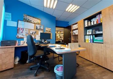 משרדים מדהימים להשכרה, בניין מפואר, בירושלים