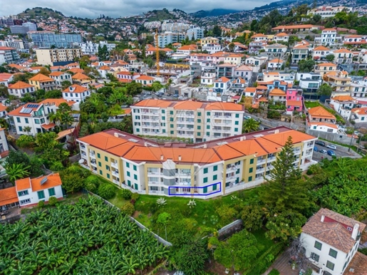 Квартира 3 спальни Продажа Funchal