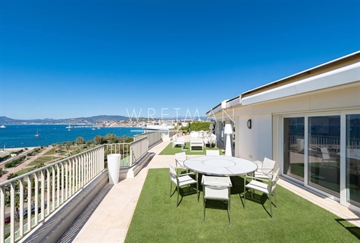 Sjelden penthouse med stor terrasse og fantastisk havutsikt - Cannes Croisette