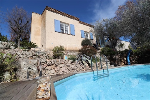 Villa close to the village with swimming pool and atelier - Bagnols en Forêt