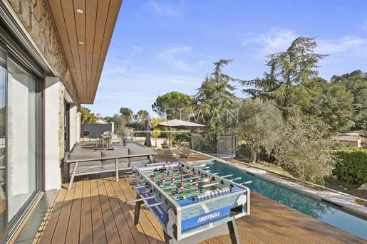 Maison modern avec piscine - Valbonne