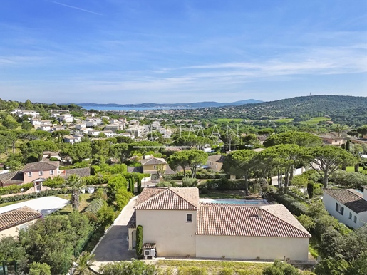 Schöne Villa am Rande der Natur - Sainte Maxime