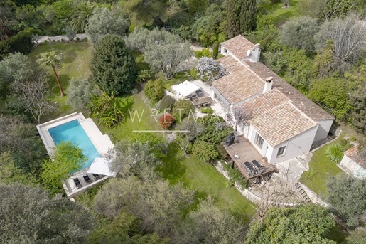 Sublieme gerenoveerde villa met Provençaalse tuin - Magagnosc