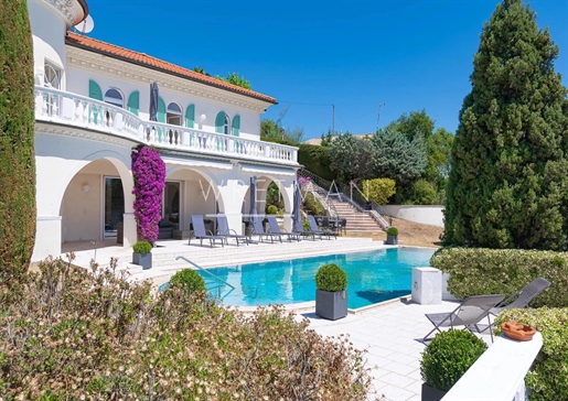 Splendid villa with panoramic sea view - Mandelieu