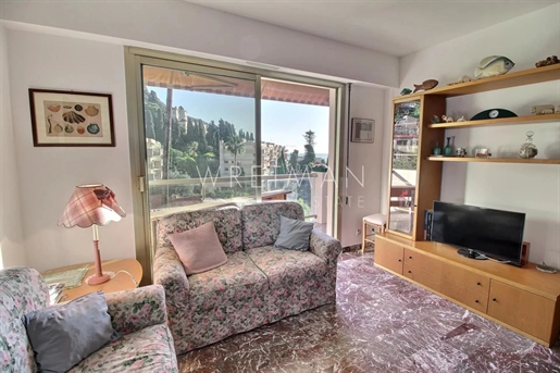 3 bedroom apartment with sea view and private car park - Menton Garavan
