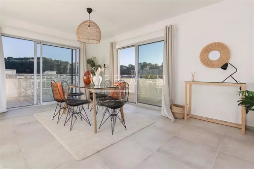 New built program - 4-room apartment with terrace - Cagnes-sur-Mer