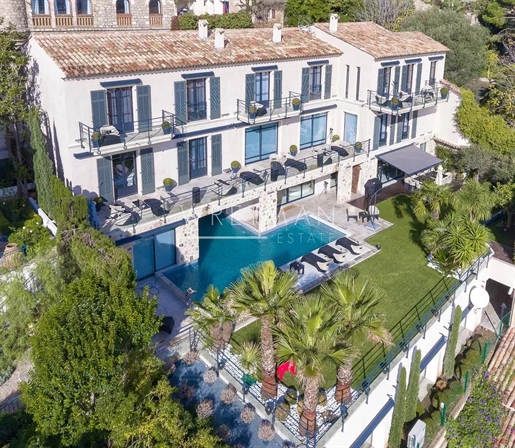 Exceptional property in the heart of the Suquet - Cannes