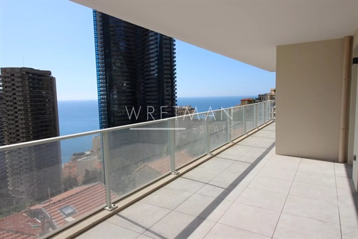 Appartement avec vue panoramique sur la mer près de Monaco